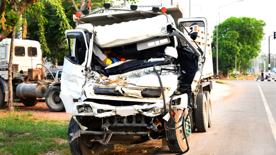 SUV and Work Truck Crash With Injuries on UT-198 in Salem, UT