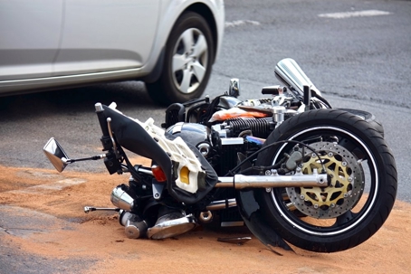 Motorcycle and Vehicle Crash, Injuries at Sunset Blvd & Dixie Dr