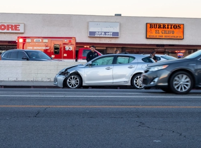 One Hurt in Monday Wreck at Main & State St