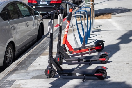 14-Year-Old Hurt in E-Scooter Crash on 5600 S